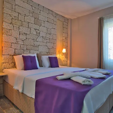 Ionic Alacati Кешме