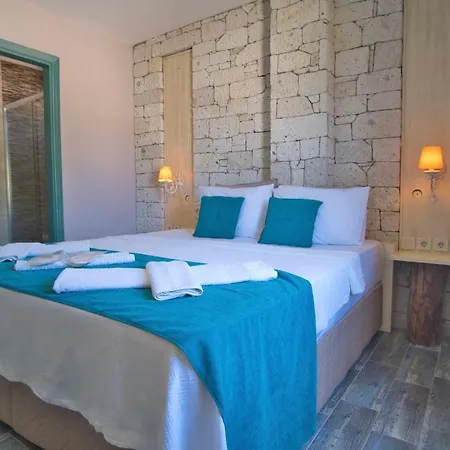 ıonic Alaçatı Otel *